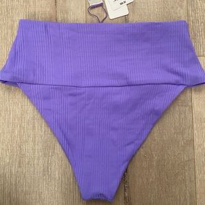 L*Space Pointelle Rib Desi Bikini Bottom in Amethyst in size Large